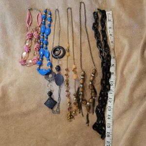 Fashion Jewelry / Necklace Lot (6x)